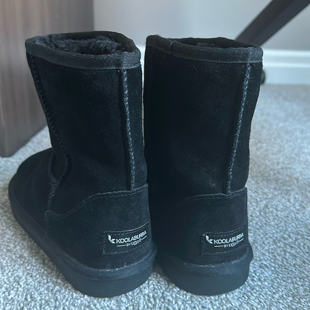 Girl's Koolaburra by UGG Koola Short Boot in Black - Size 4 (big girls)